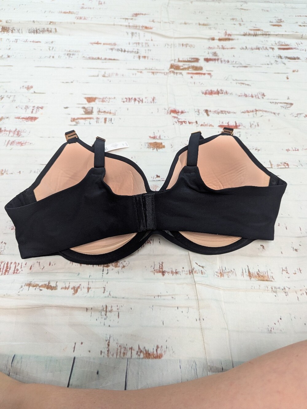 Soma Bodify Perfect Coverage Black Bra New With Tags. Size 42D - Picture 4 of 7